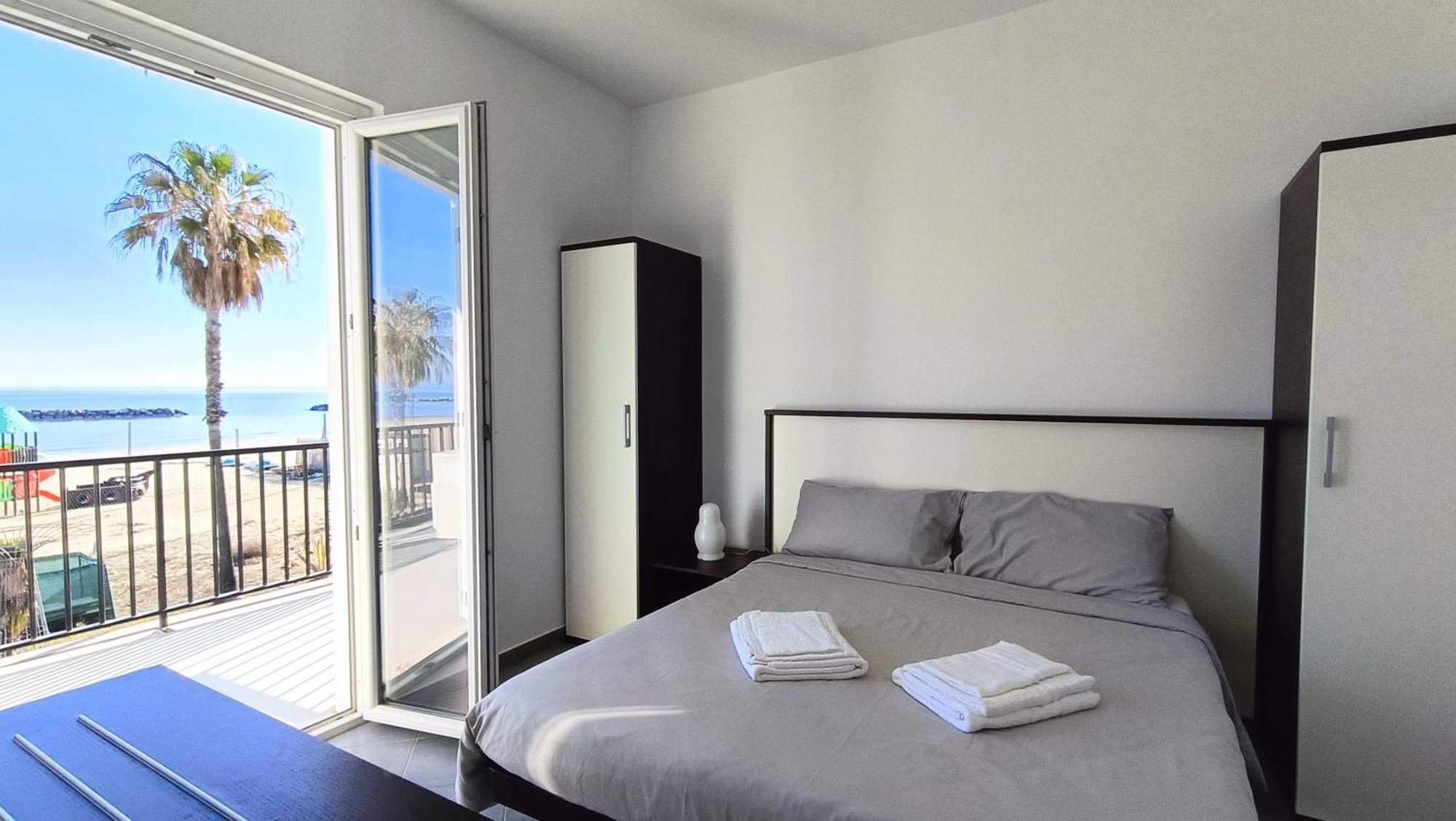 Lido Rooms & Apartments Lido di Fermo Dış mekan fotoğraf