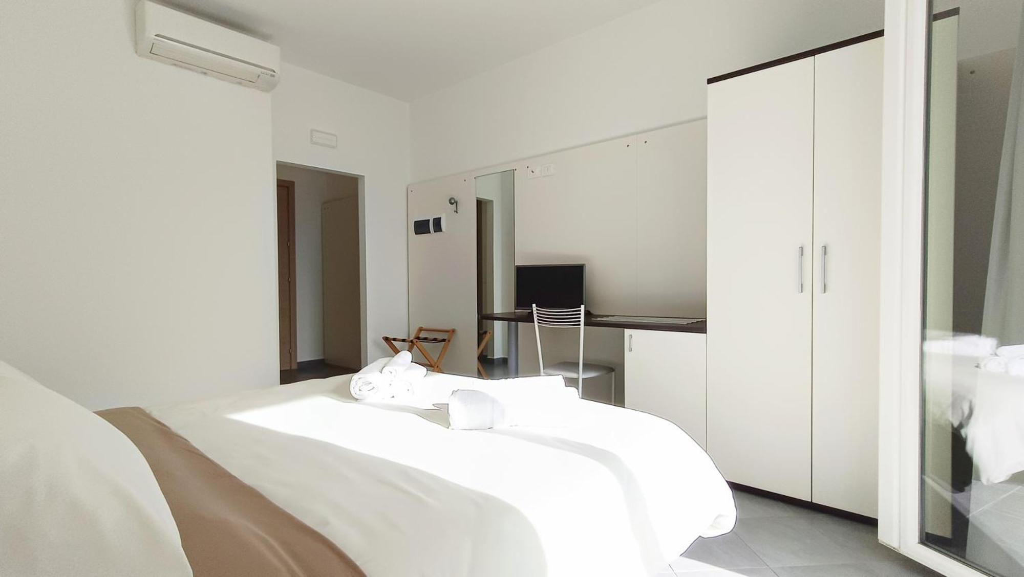 Lido Rooms & Apartments Lido di Fermo Dış mekan fotoğraf